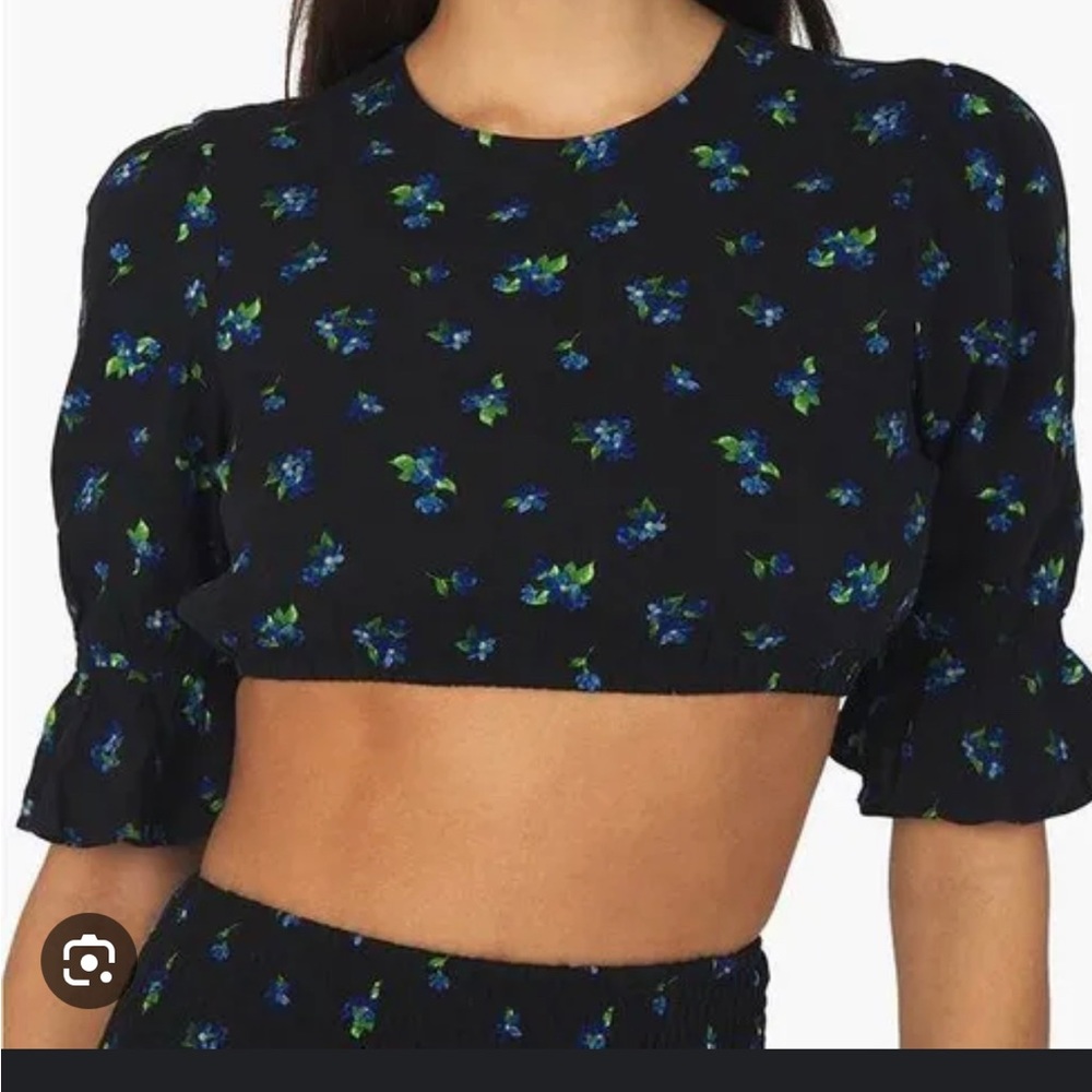 We Wore What cropped top in Ditsy